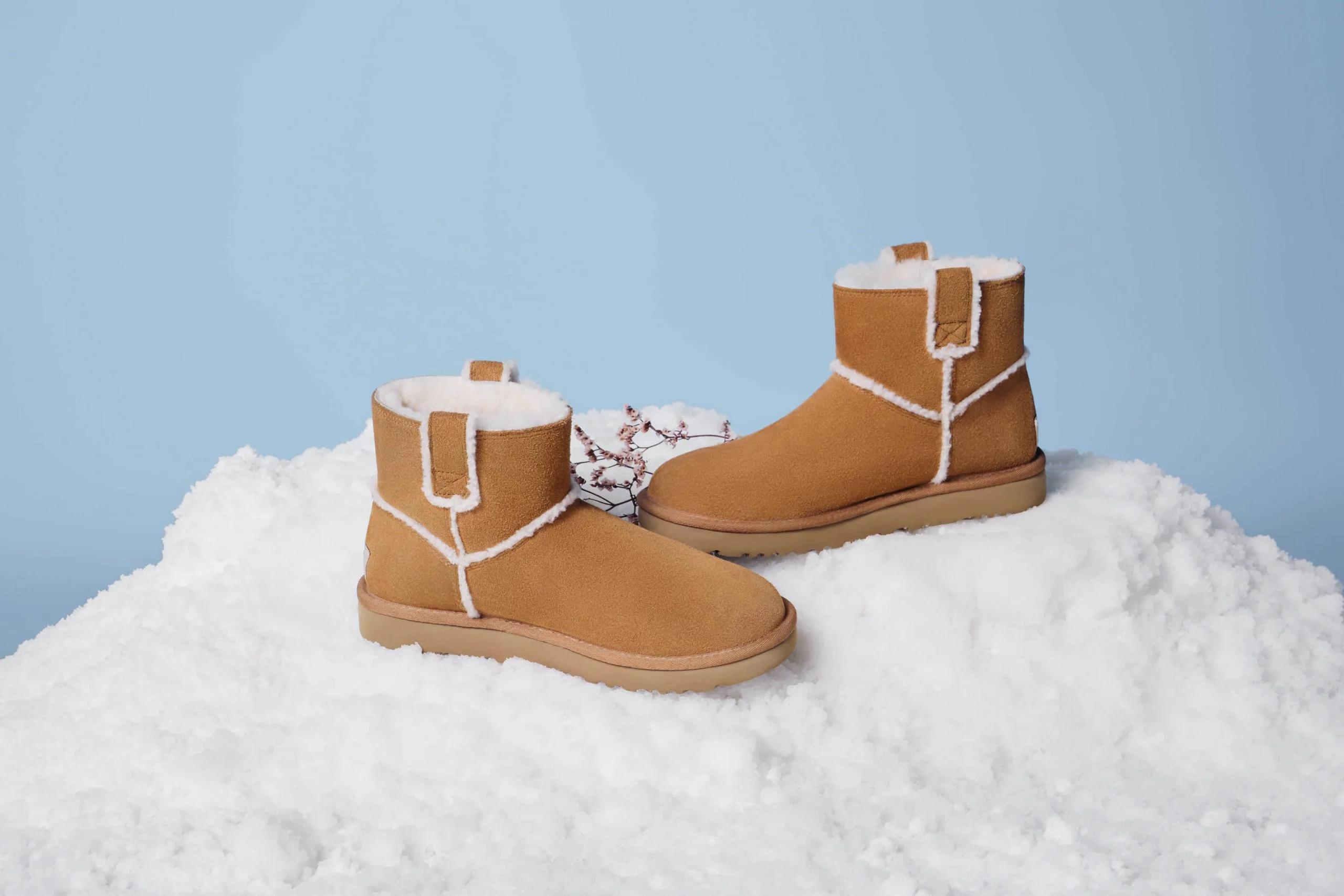 2022 UGG AW22 KEY PRODUCTS - UGG Photography by Kresnikwang
