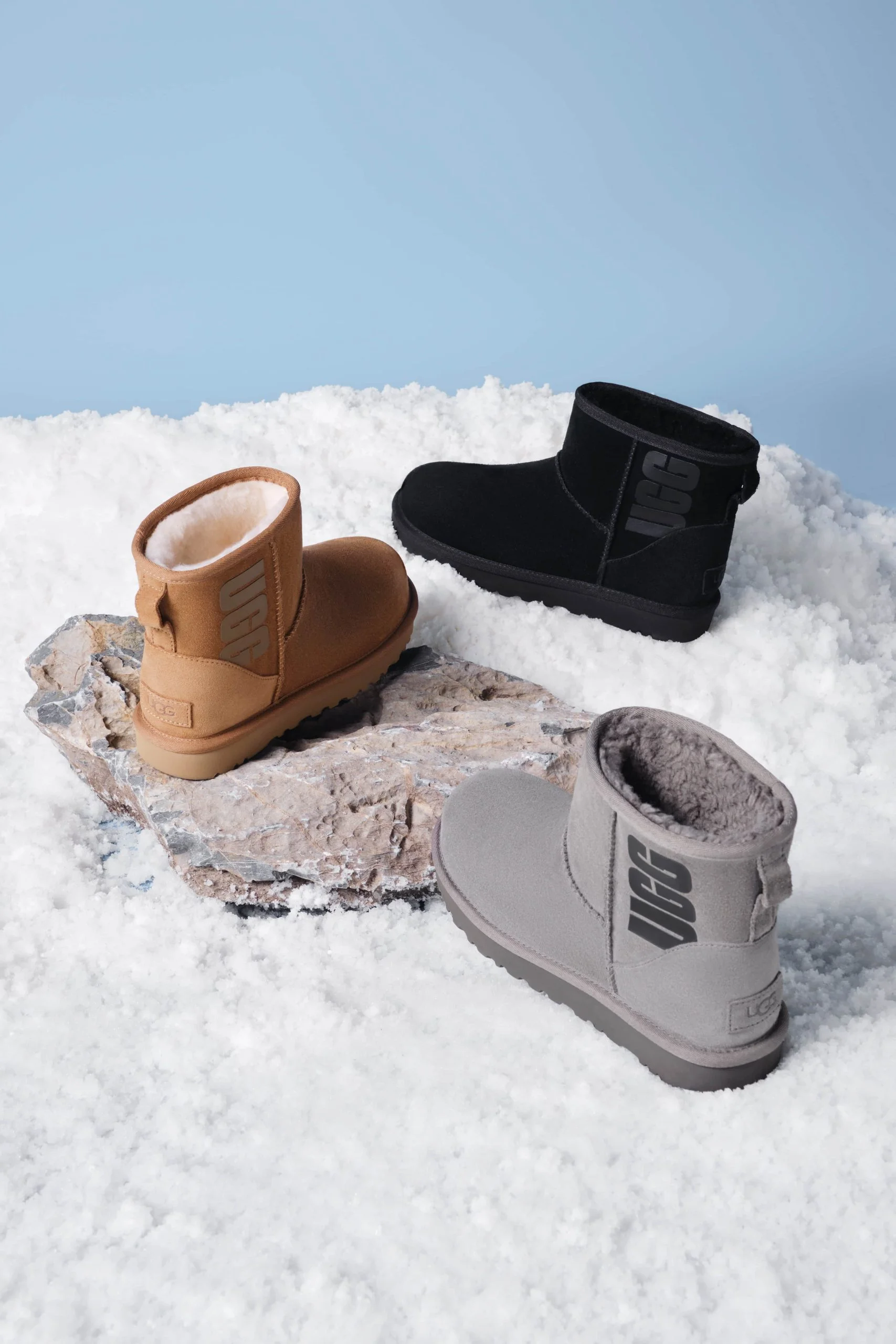 2022 UGG AW22 KEY PRODUCTS - UGG Photography by Kresnikwang