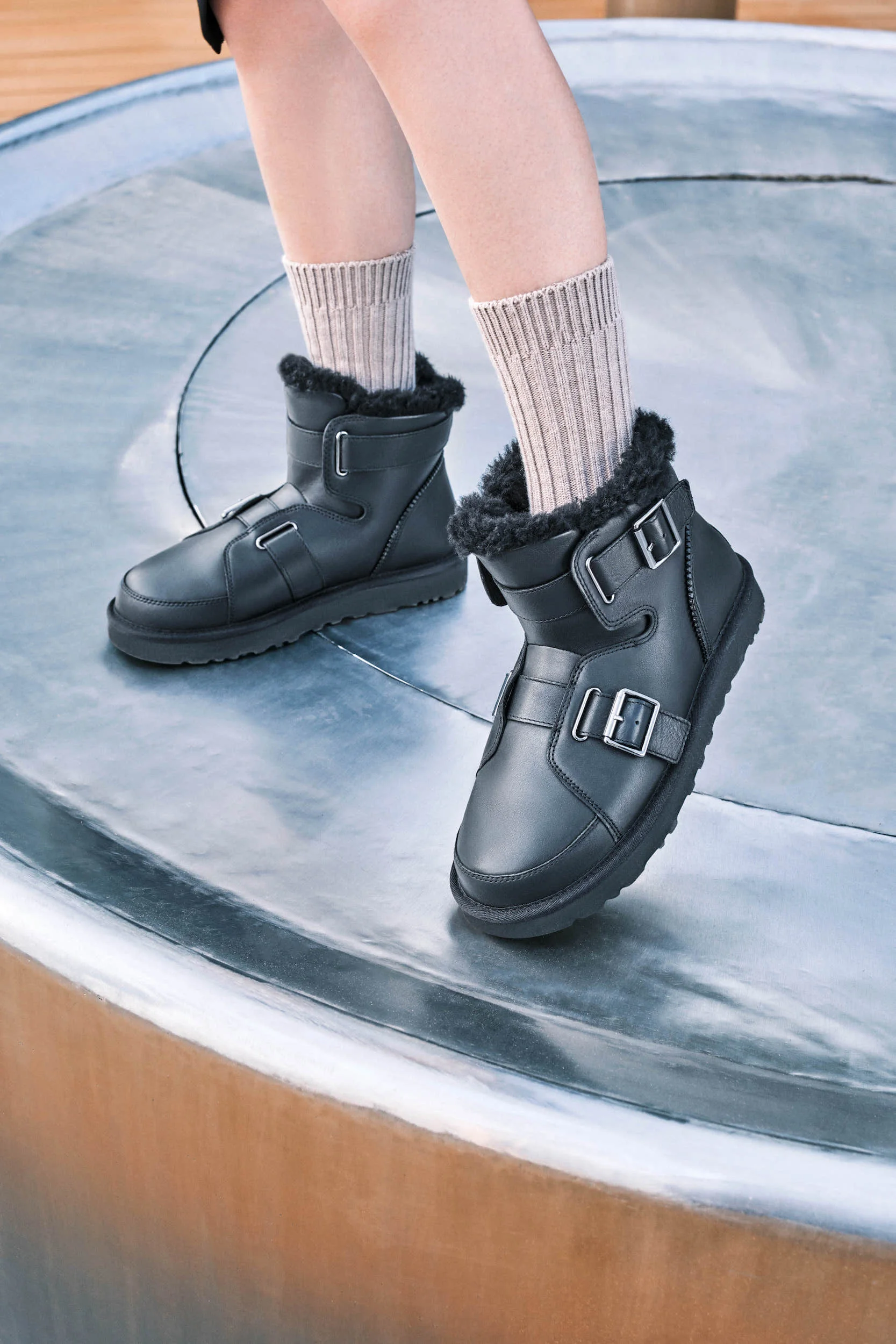 2022 UGG AW22 VOL2 - UGG Photography by Kresnikwang