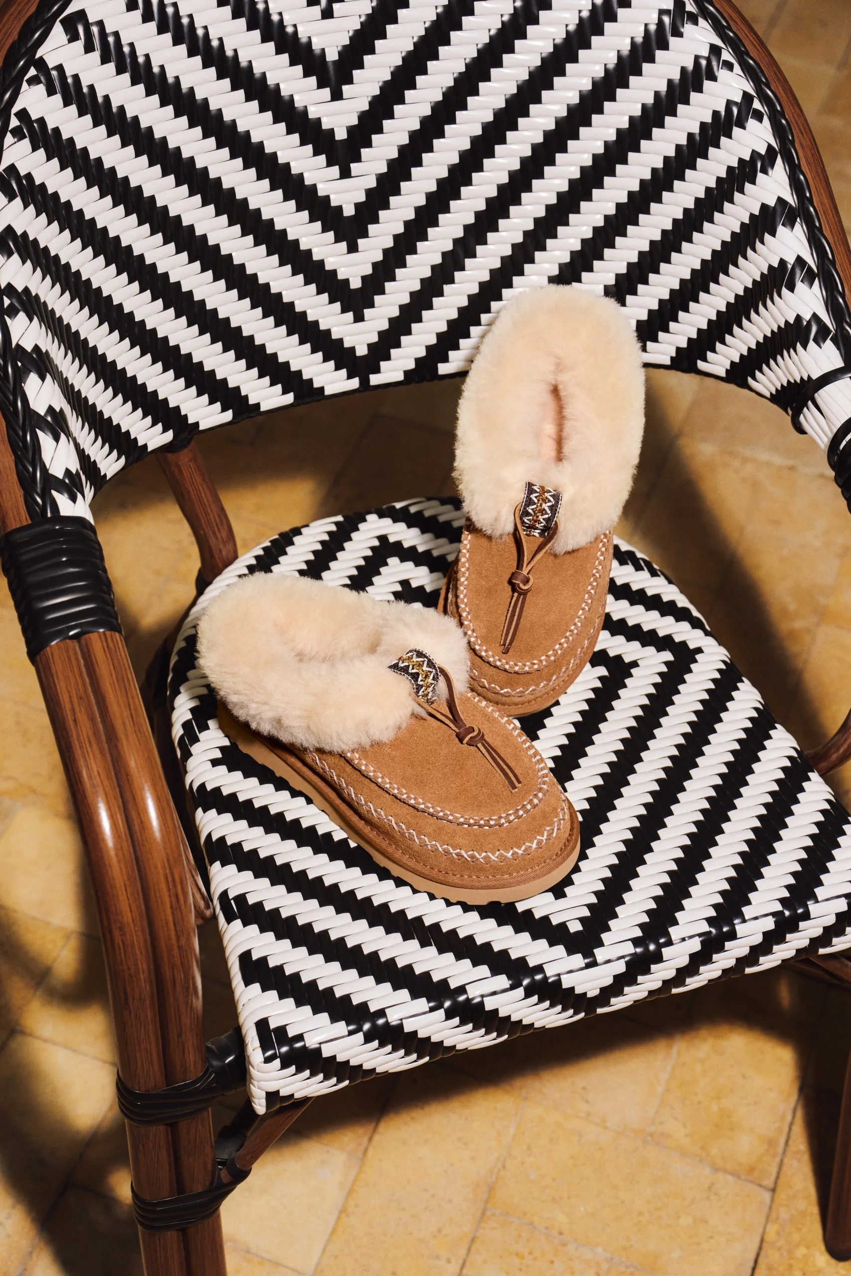 2025 UGG FW25 - UGG Photography by Kresnikwang