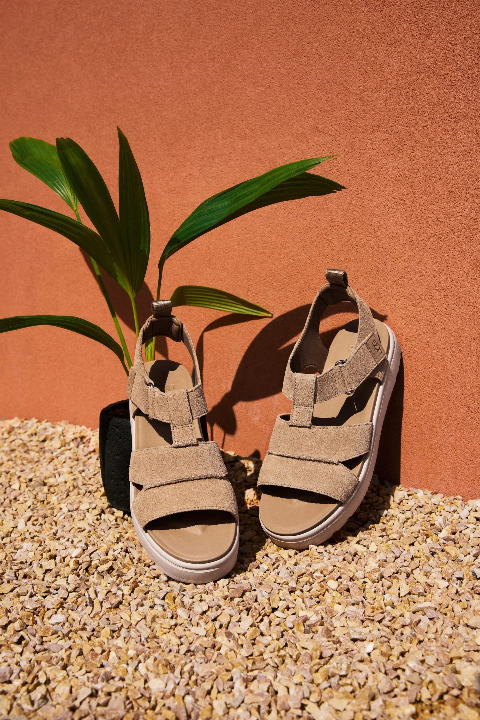 2025 UGG SS - UGG Photography by Kresnikwang
