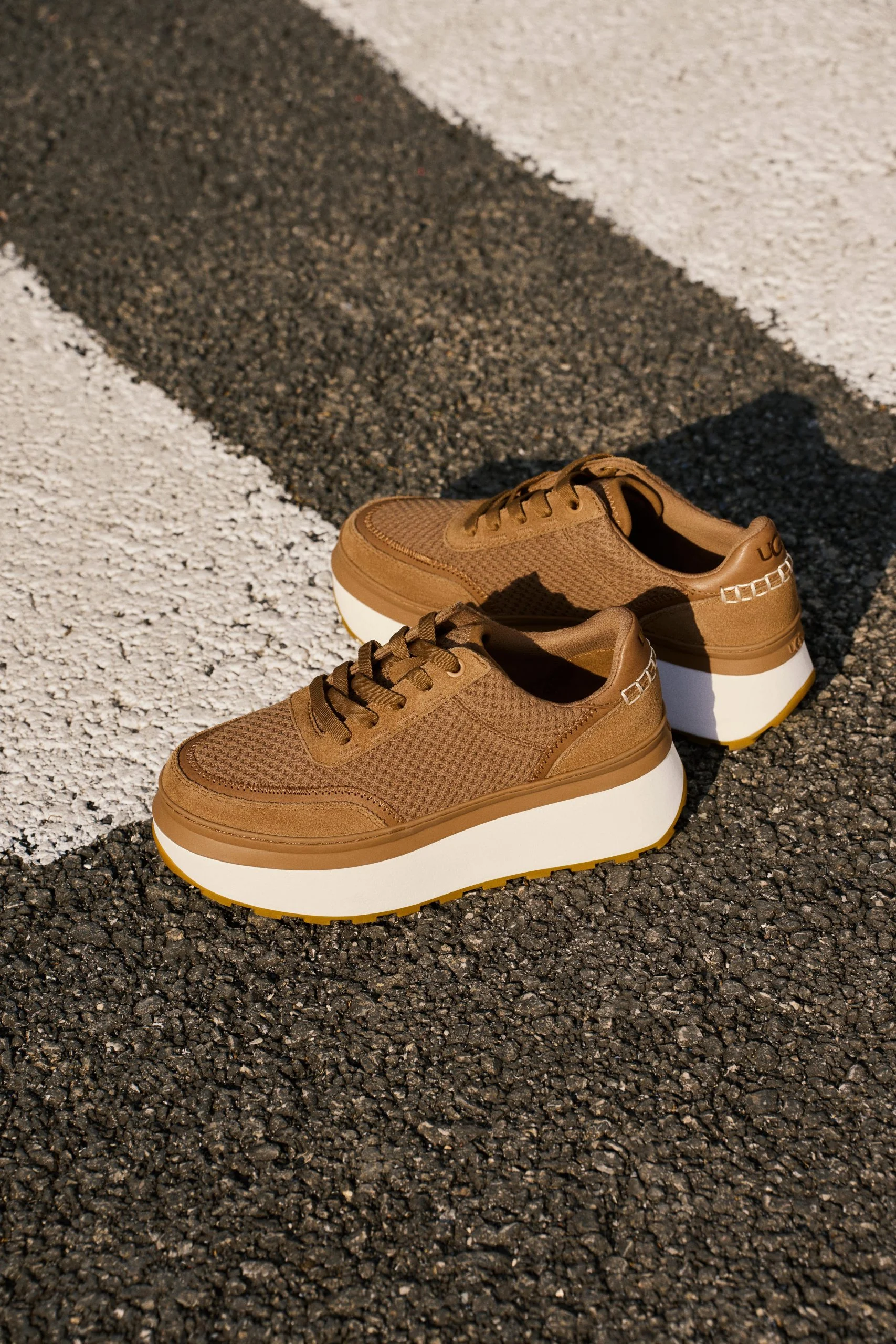 2025 UGG SS - UGG Photography by Kresnikwang
