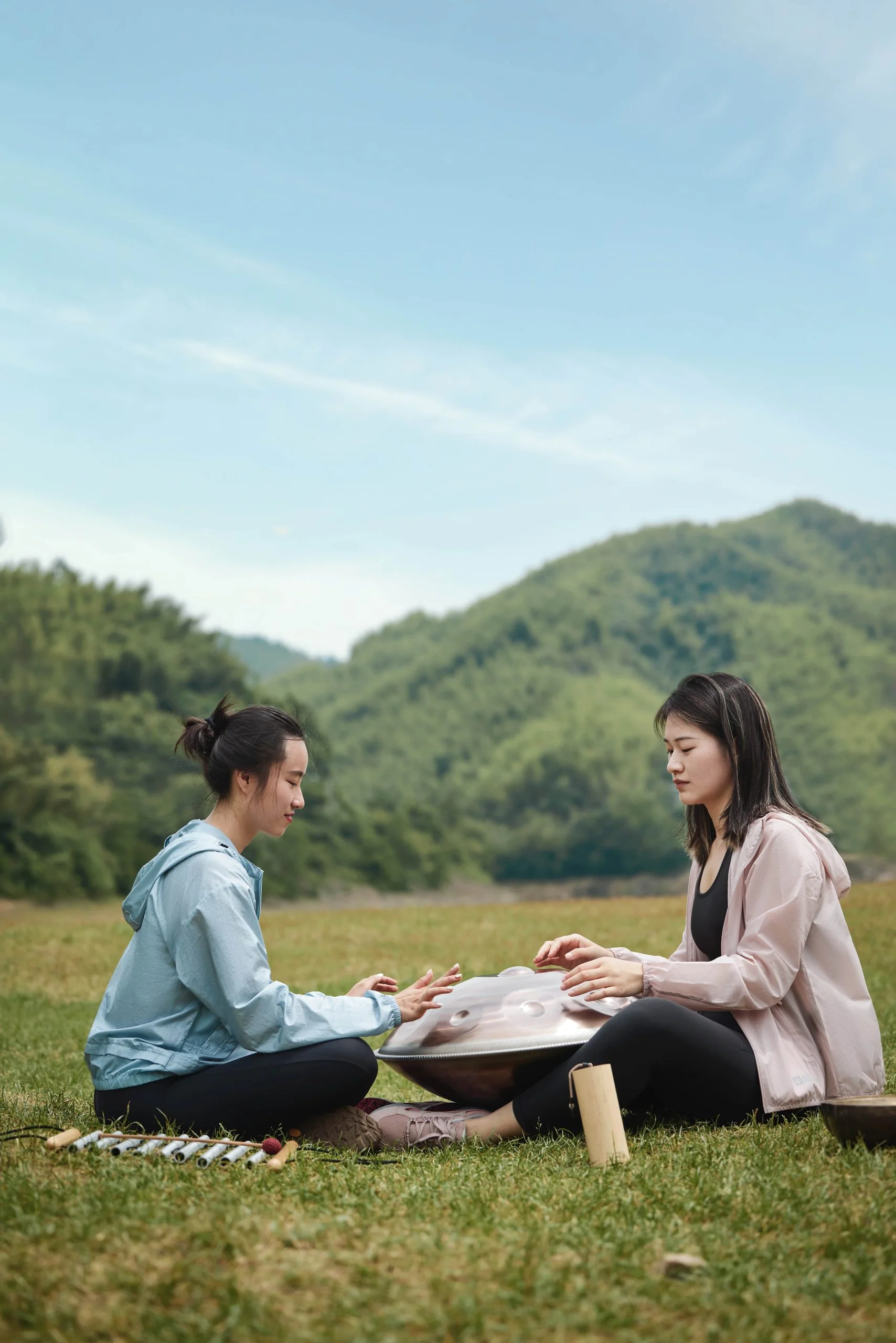 2023 JACKWOLFSKIN 小满Editorial - JACK WOLFSKIN Photography by Kresnikwang